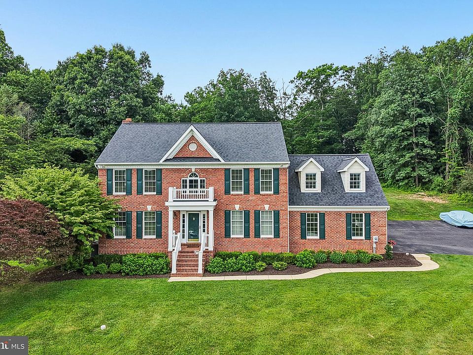 1st image of 17706 Foxmoor Dr