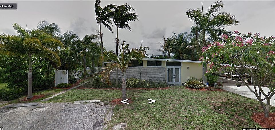 1st image of 214 Beverly Dr