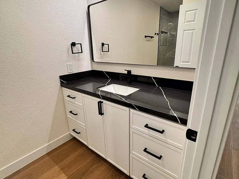 1321 Nadine Way — Photo 13
