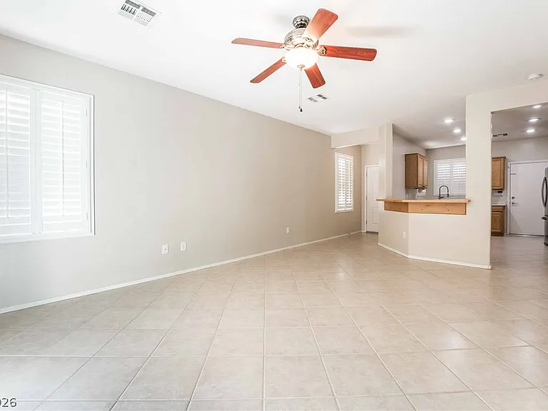 2563 Evening Twilight Ave — Photo 16