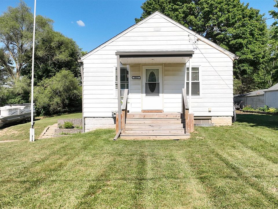 1st image of 3042 Egleston Ave