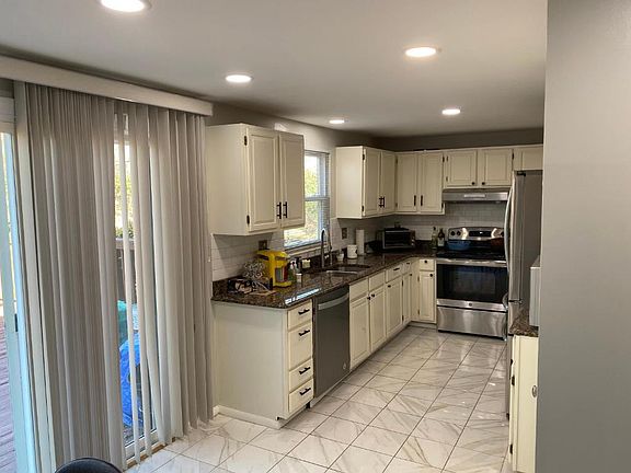 5th image of 13173 Cabinwood Dr