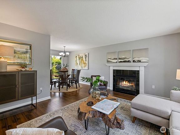 2nd image of 10421 92 Street Ct SW