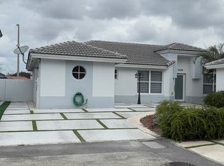 5269 NW 188th St, Miami Gardens, FL 33055