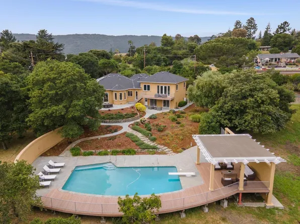 140 Ridgeway Rd, Woodside, CA 94062