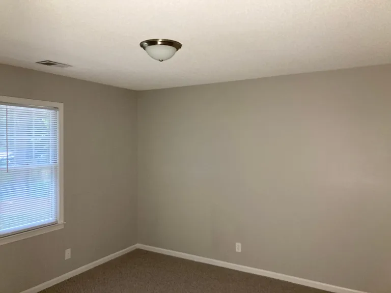 Upstairs bedroom 2