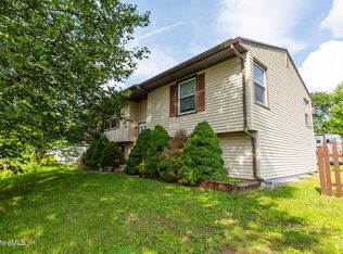 2 Marco Dr, Pittsfield, MA 01201