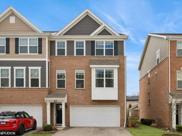 57 Timber Wolf Dr, Wheeling, IL 60090