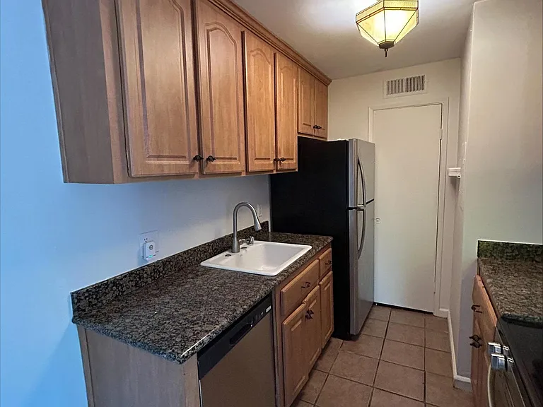 5313 Ridgeview Cir #4 — Photo 24
