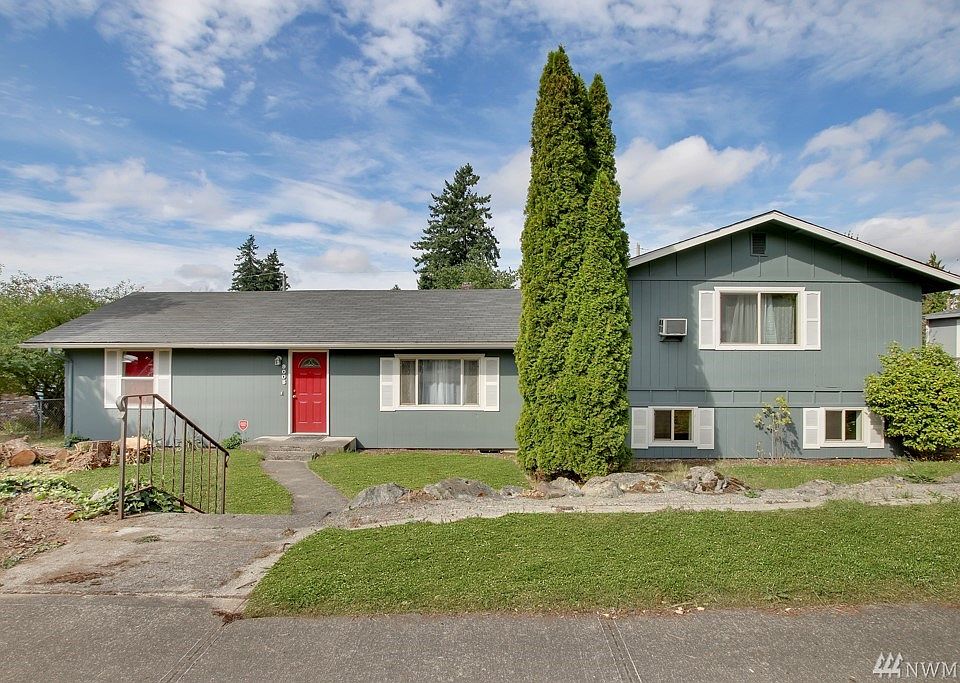 1st image of 9008 Yakima Ave