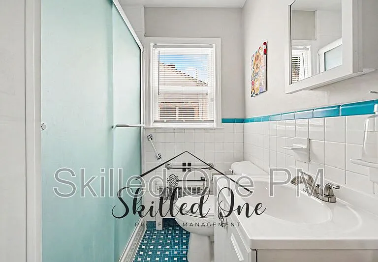 1100 Glenwood Ave — Photo 10