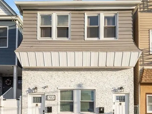 702 Kennedy Boulevard image 1 of 22