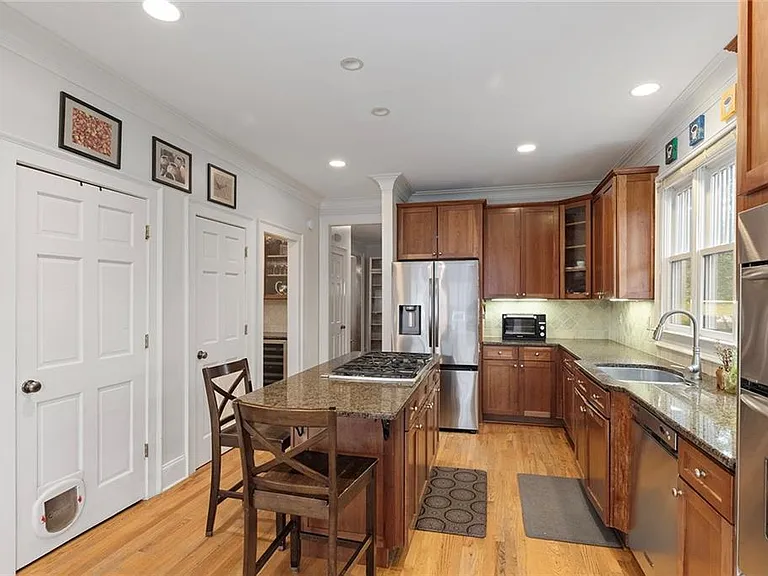 120 Park Pl — Photo 12