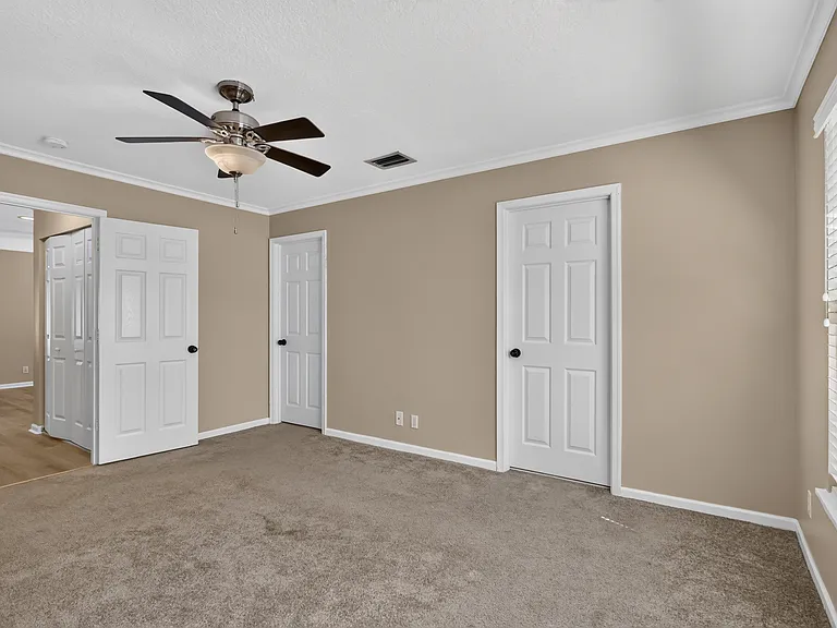 8103 Bellagio Ln — Photo 24