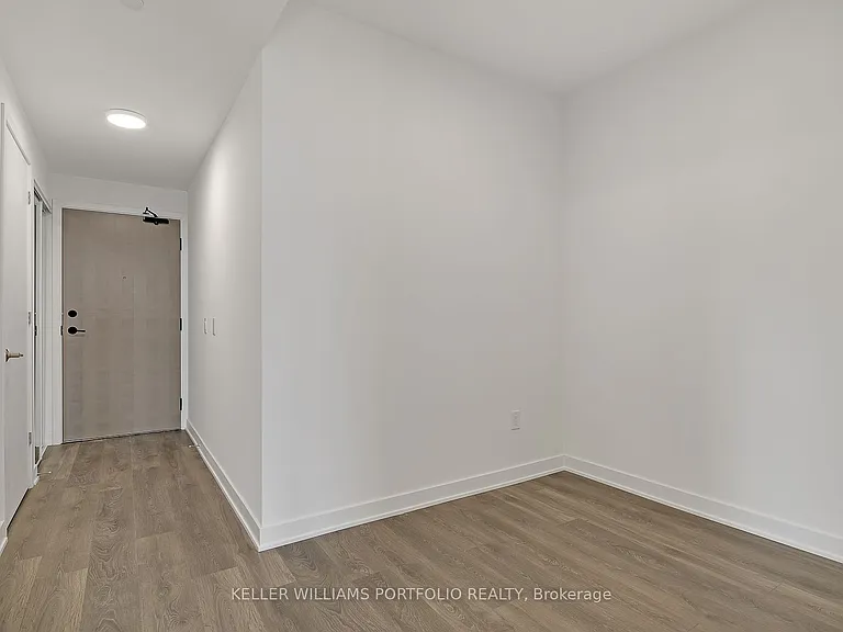130 River St #1302 — Photo 6