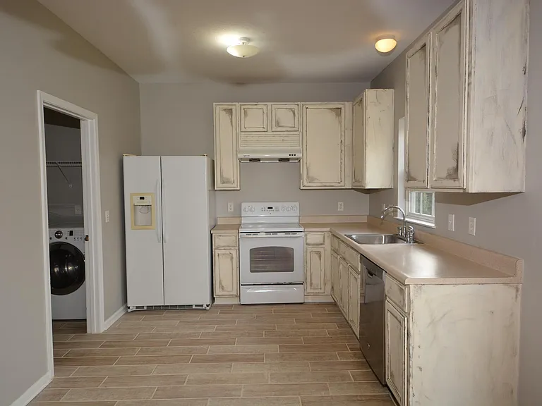 3 Woodsong Ct — Photo 8
