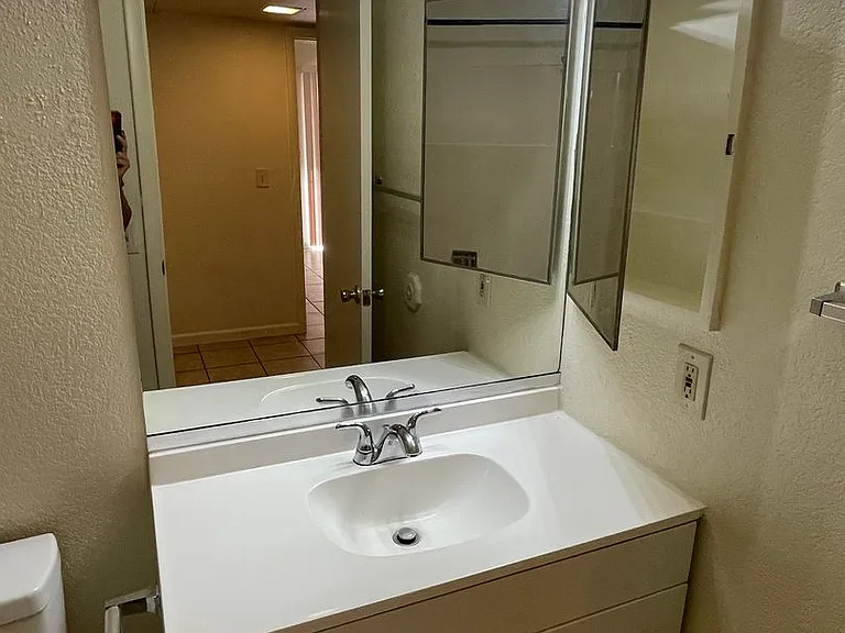 3090 Bounty Ln — Photo 23
