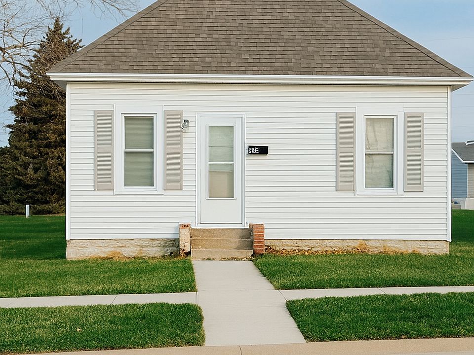 1st image of 804 19th St