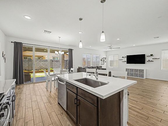 5th image of 2159 N MARKETSIDE Avenue