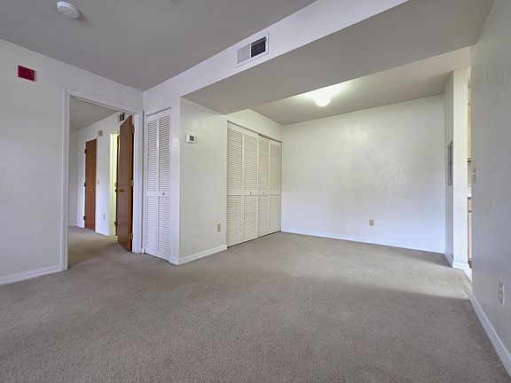 5th image of 2360 SW Archer Rd APT 912