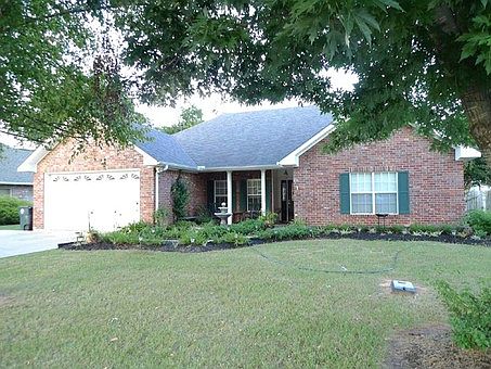1st image of 801 Whitfield Dr