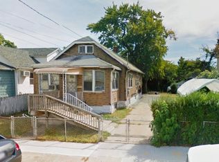 145-83 220th St, Springfield Gardens, NY 11413