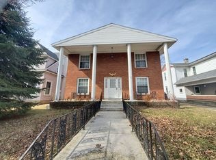 314 E Main St APT 1, Greenville, OH 45331
