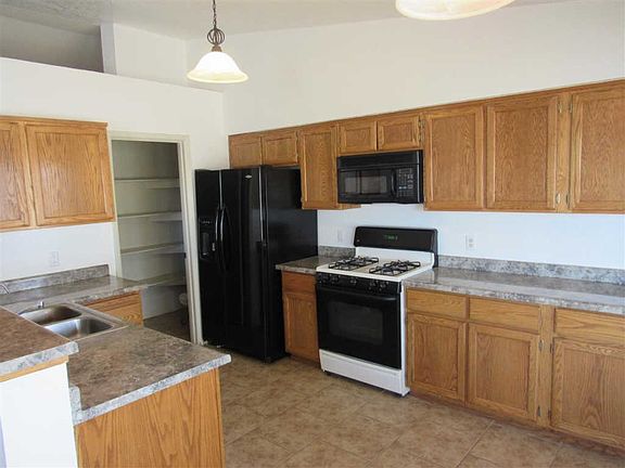 3rd image of 6358 E 42nd Ln