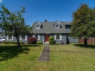 330 Bender St, Myrtle Point, OR 97458