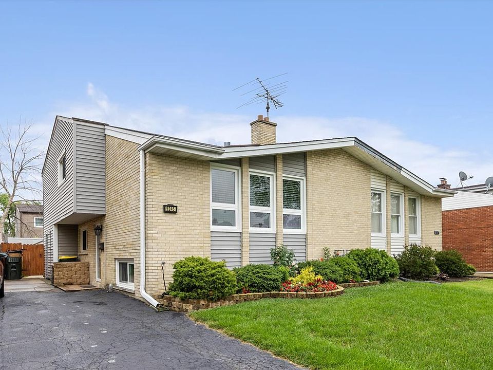 1st image of 9245 Aspen Dr