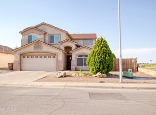 5878 Moon View Dr, Las Cruces, NM 88012