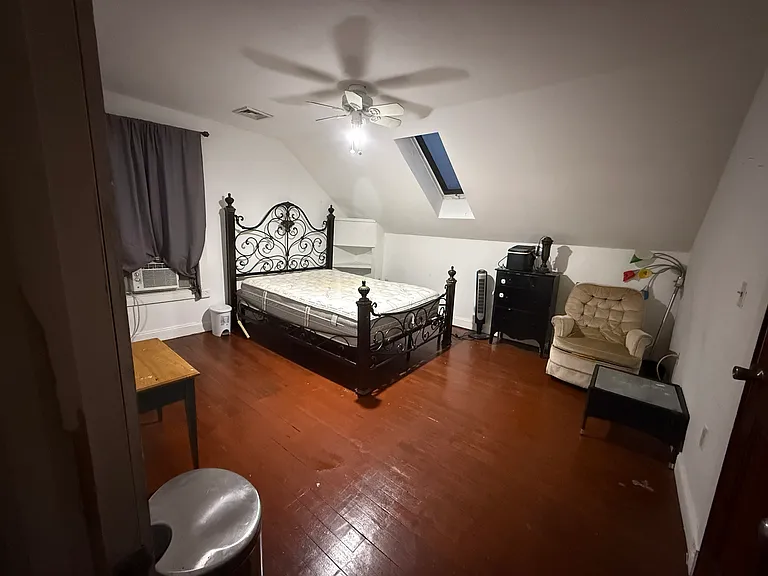 29 Goddard St #2 — Photo 8