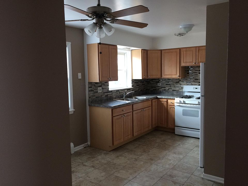 1st image of 8034 Grand Ave
