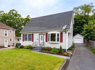 205 Hilliard St, Manchester, CT 06042