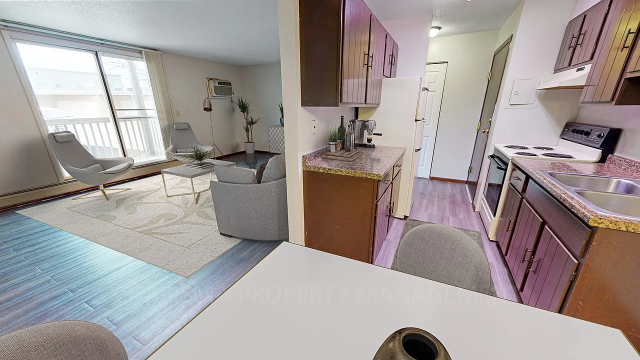 Cedar House Apartments — Photo 4