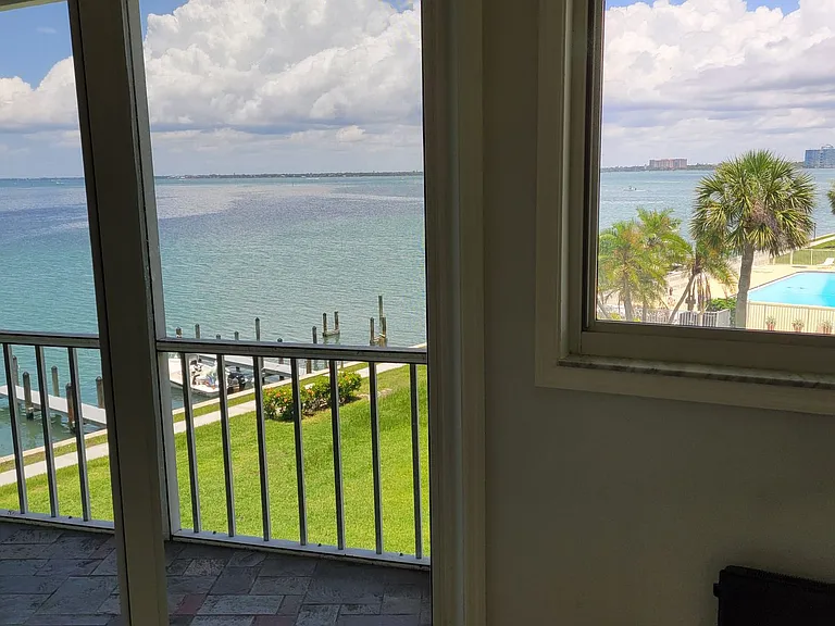 771 John Ringling Blvd #32FAIR — Photo 10