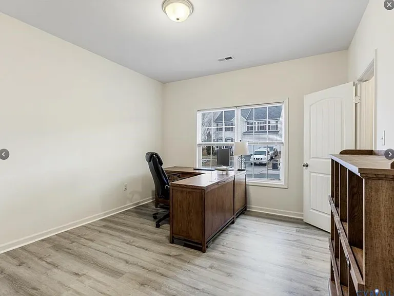 13542 Green Spire Ct — Photo 16