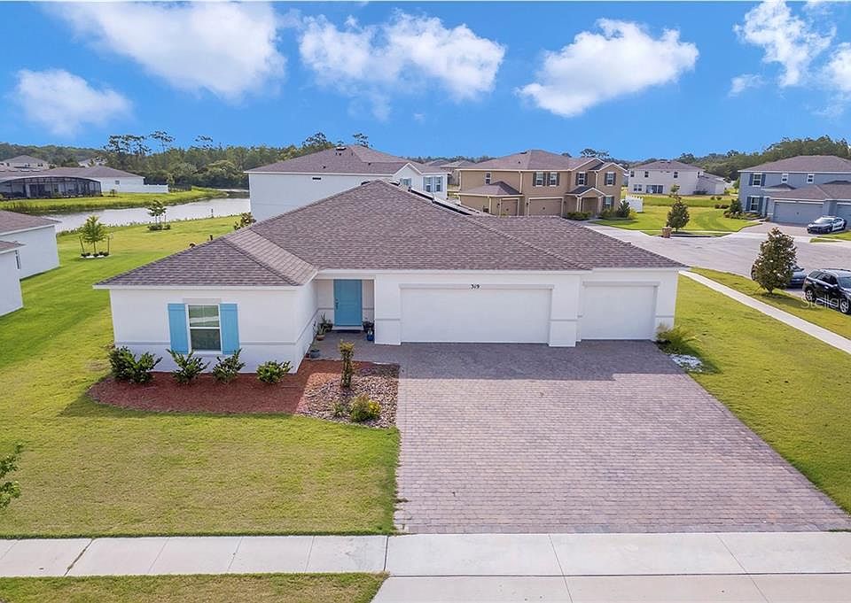 1st image of 319 Blue Lake Cir