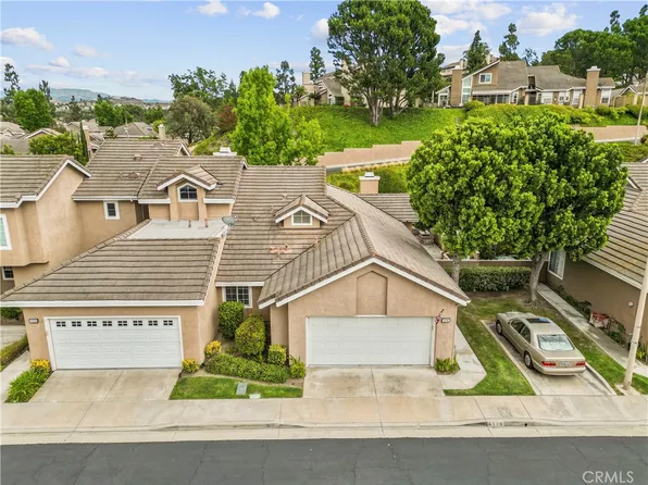 6118 E Garnet Cir, Anaheim, CA 92807