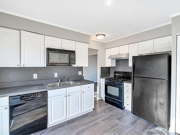 5th image of 1174 Stamford Rd