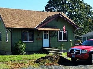 484 S 11th St, Saint Helens, OR 97051