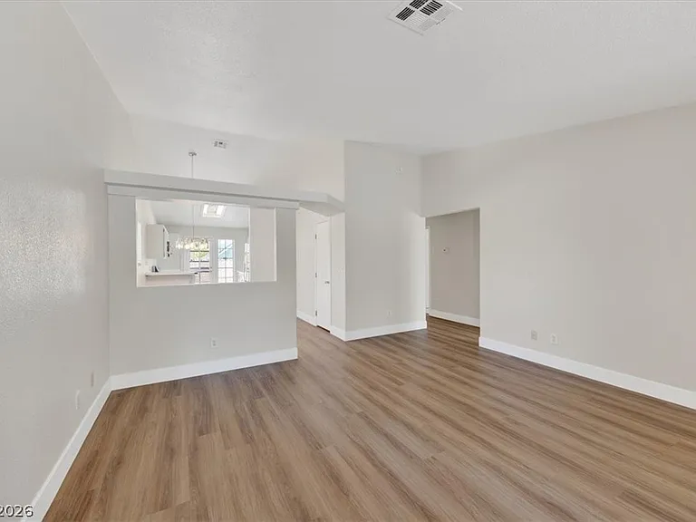 1204 Norma Joyce Ln — Photo 6