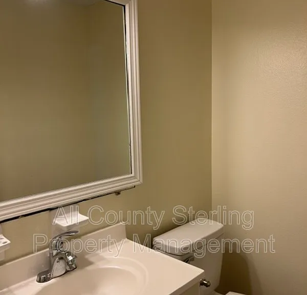 6224 Stanwin Dr — Photo 10