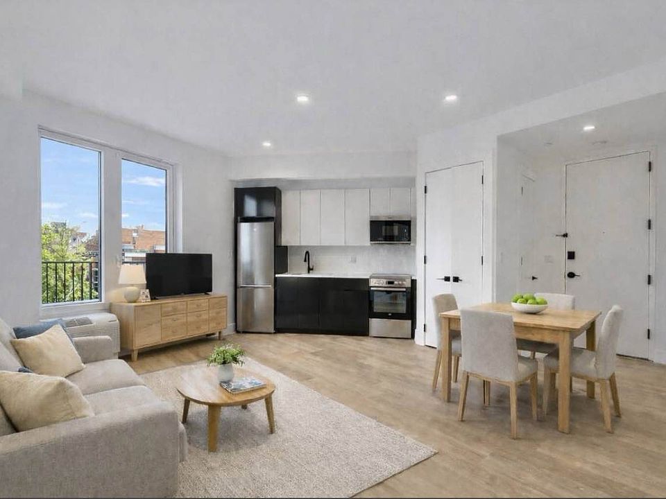 1st image of 1050A President St #5F