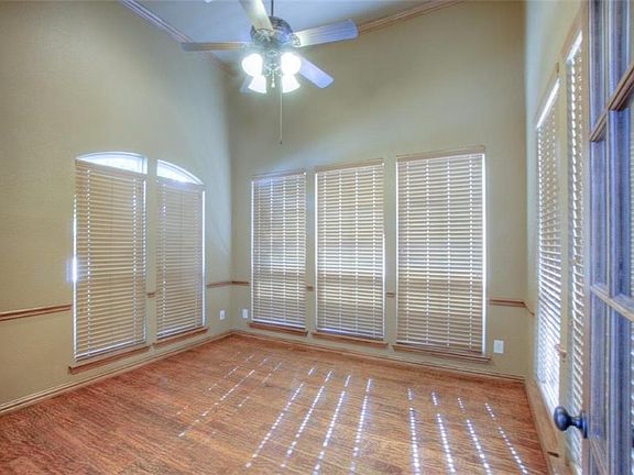 3rd image of 45 Pristine Pond Dr