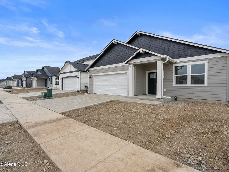 1st image of 2628 N Andromeda St