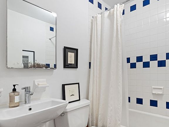 5th image of 260 W 10th St APT 1E