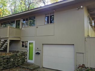 159 Leavitt St, Hingham, MA 02043