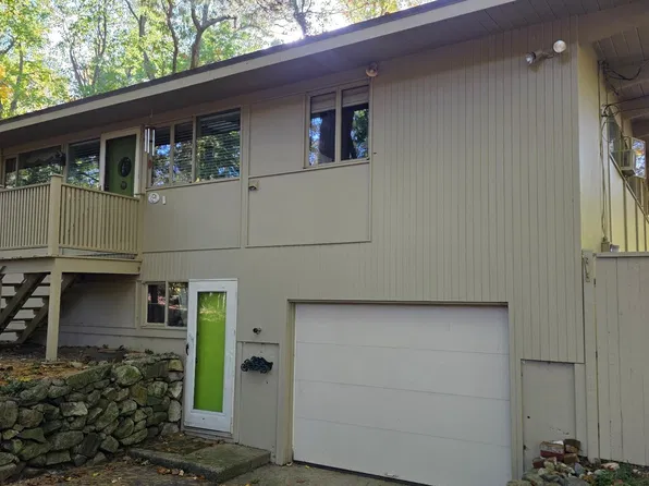 159 Leavitt St, Hingham, MA 02043