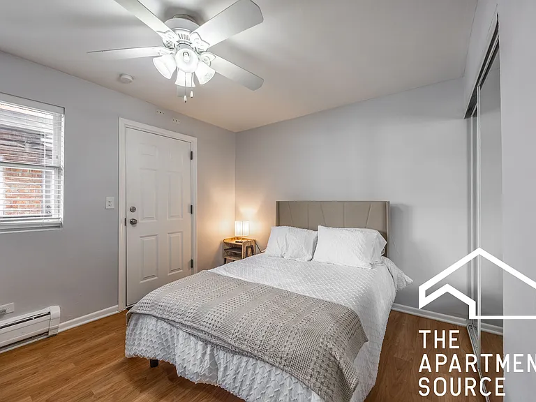 4541 N Beacon St #3D — Photo 6